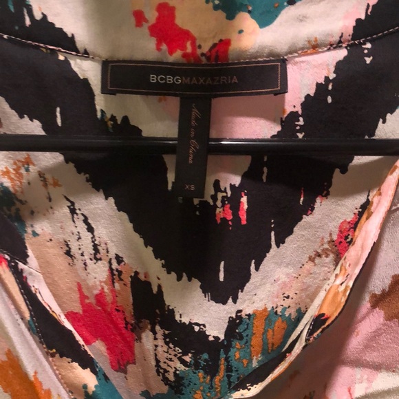 BCBG synched top - Picture 2 of 2
